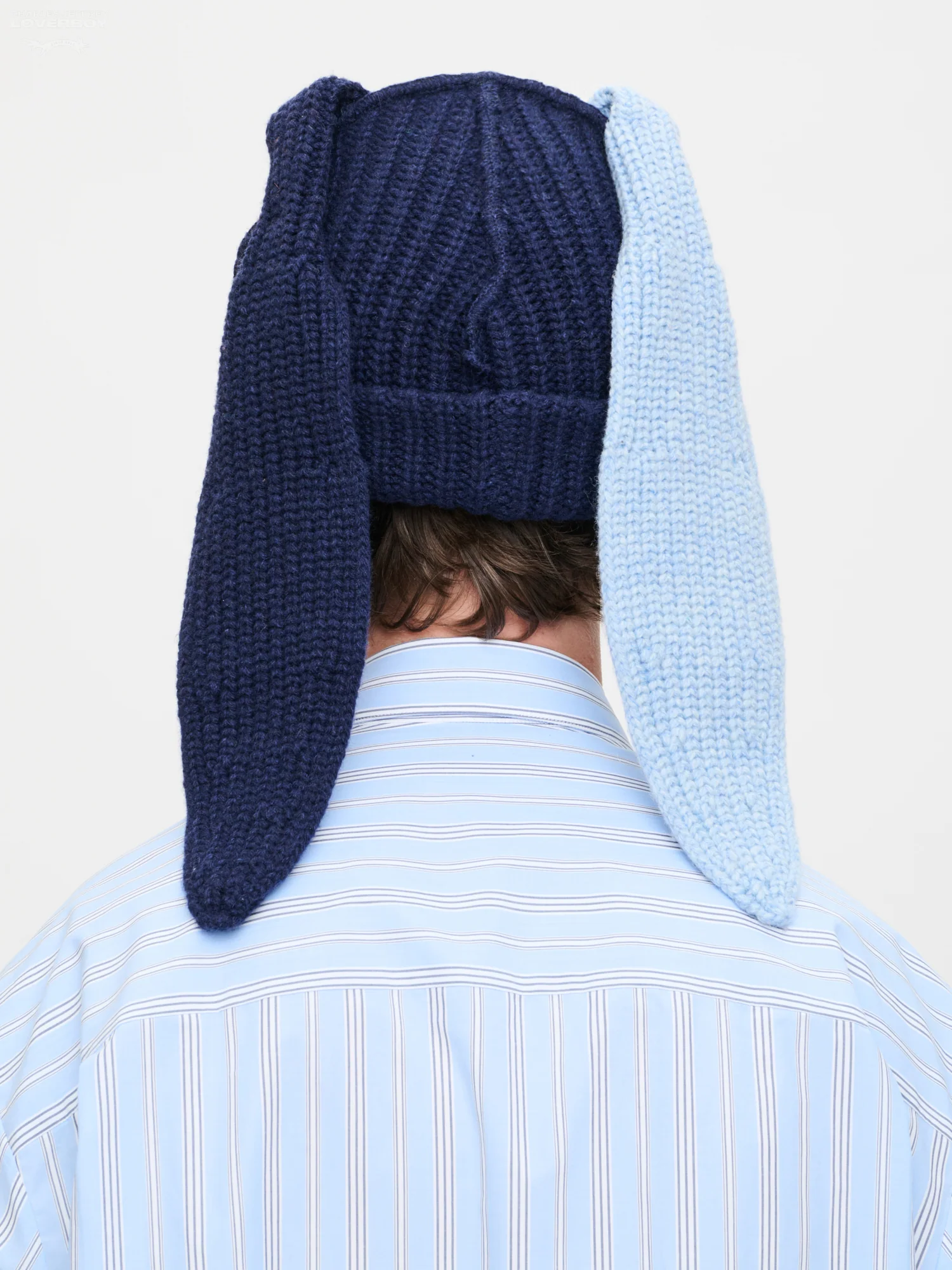 CHUNKY RABBIT BEANIE in NAVY LIGHT BLUE - Image 4