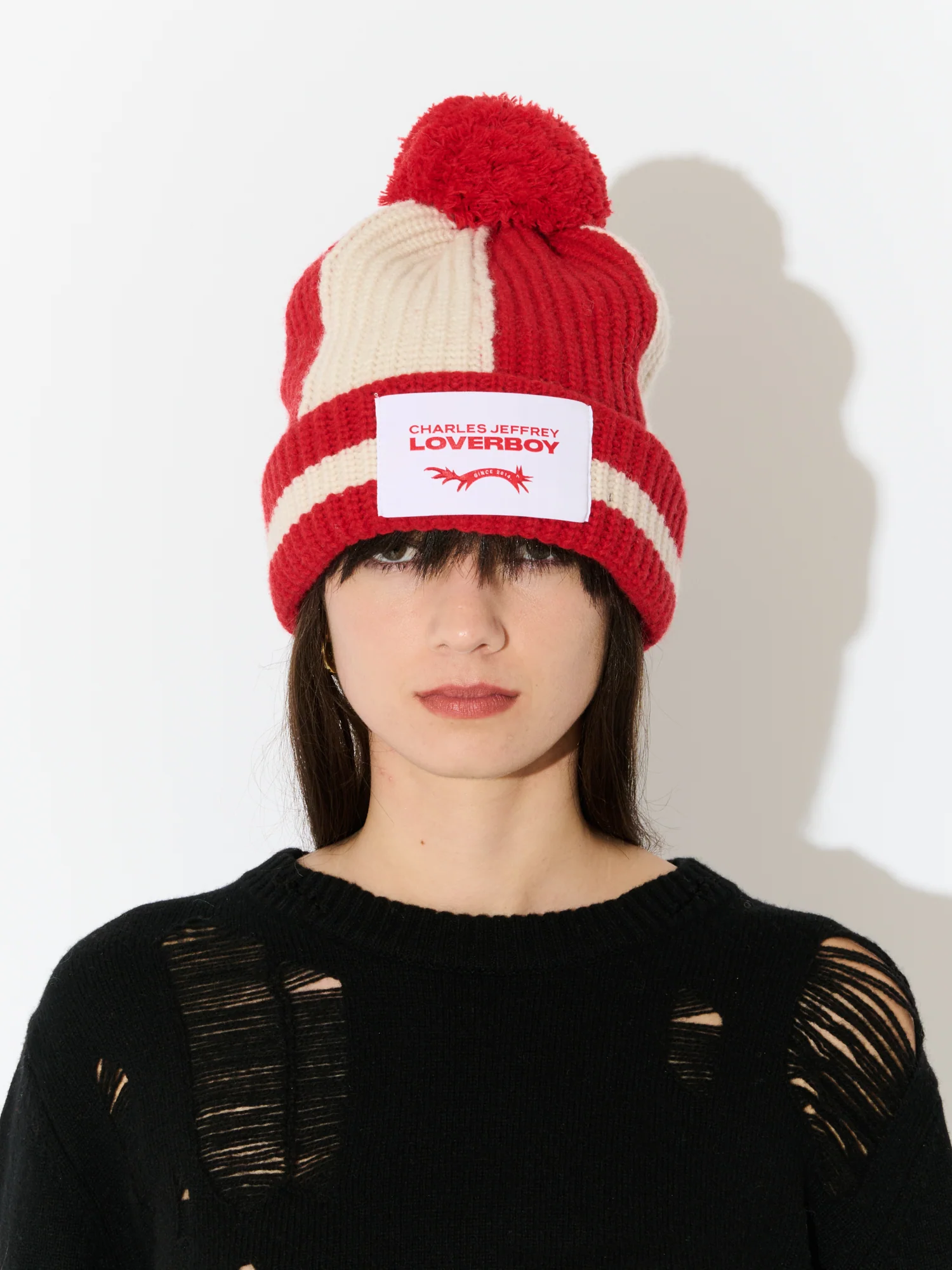 POMPOM BEANIE in RED ECRU - Image 2